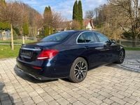 Gebraucht Mercedes E400 AMG line 333 PS (244 kW) 2017 Blau Limousine