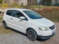 Gebraucht VW Fox 54 PS (39 kW) 2009 Weiß Kleinwagen