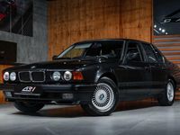 Gebraucht BMW 750 299 PS (219 kW) 1993 Schwarz Limousine