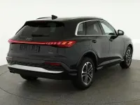 Uusi Audi Q5 Ambiente 204 HP (150 kW) 2026 Vihreä Katumaasturi