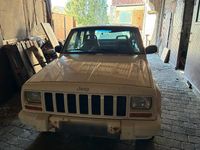 Second-hand Jeep Cherokee 2001 Alb SUV