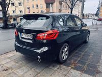 Gebraucht BMW 220 Sport Line 192 PS (141 kW) 2018 Schwarz Kombi