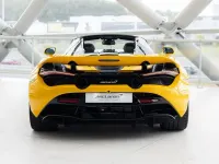 Gebraucht McLaren 720S 721 PS (530 kW) 2021 Gelb Cabrio