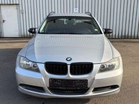 Gebraucht BMW 320 163 PS (119 kW) 2007 Silber Kombi