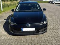 Gebraucht VW Golf VIII 131 PS (96 kW) 2023 Schwarz Limousine