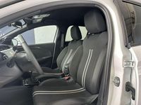 Gebraucht Opel Corsa 101 PS (74 kW) 2025 Jade weiß Kleinwagen