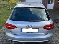 Gebraucht Audi A4 Attraction 150 PS (110 kW) 2015 Silber Limousine