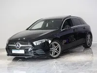 Gebraucht Mercedes A180 AMG 116 PS (85 kW) 2018 Schwarz Limousine