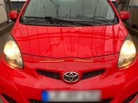 Gebraucht Toyota Aygo 68 PS (50 kW) 2009 Rot Kleinwagen
