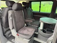 Second-hand VW T5 131 CP (96 kW) 2004 Negru Van