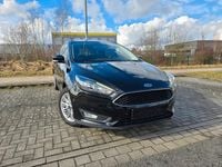 Gebraucht Ford Focus Cool & Connect 101 PS (74 kW) 2018 Schwarz Kombi