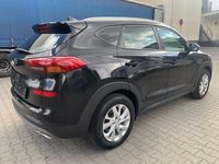 Gebraucht Hyundai Tucson 177 PS (130 kW) 2019 Schwarz SUV