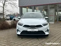 Gebraucht Kia Ceed Vision 101 PS (74 kW) 2024 Carraraweiss Kleinwagen