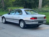 Gebraucht Opel Omega 116 PS (85 kW) 1999 Silber Limousine
