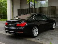Gebraucht BMW 750 Performance 381 PS (280 kW) 2014 Schwarz Limousine