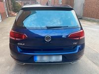 Second-hand VW Golf 125 CP (91 kW) 2017 Albastru Coupe