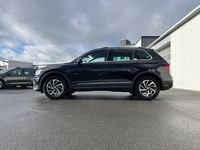 Gebraucht VW Tiguan Active 150 PS (110 kW) 2019 Deep black SUV