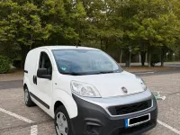 Gebraucht Fiat Fiorino 80 PS (58 kW) 2018 Weiß Van / Kleinbus