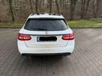 Gebraucht Mercedes C400 333 PS (244 kW) 2015 Weiß Limousine