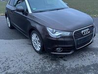 Gebraucht Audi A1 105 PS (77 kW) 2011 Braun Kleinwagen