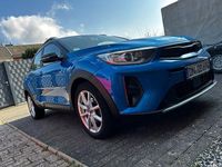 Gebraucht Kia Stonic Platinum 101 PS (74 kW) 2022 Blau SUV