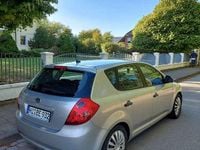 Second-hand Kia Ceed 143 CP (105 kW) 2009 Hatchback