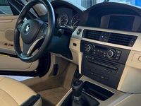 Gebraucht BMW 318 Exclusive 143 PS (105 kW) 2010 Schwarz Coupé