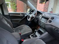 gebraucht VW Tiguan 1.4 TSI 90kW BlueMot Tech Sport & Sty...