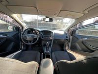 Second-hand Ford Focus 175 CP (128 kW) 2015 Argintiu Break