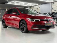 Gebraucht VW Golf VII Active 150 PS (110 kW) 2021 Kings red metallic Kleinwagen