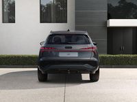 Neu Audi Q3 S-Line 150 PS (110 kW) 2025 Grau SUV