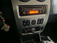 Gebraucht Dacia Sandero Stepway 75 PS (55 kW) 2011 Grau Limousine