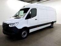 Gebraucht Mercedes Sprinter 170 PS (125 kW) 2025 Arktikweiss Van