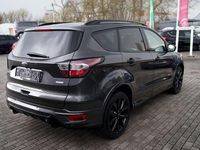 Gebraucht Ford Kuga ST-Line 182 PS (133 kW) 2018 Grau SUV