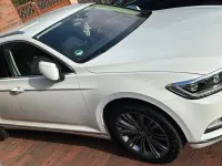 Gebraucht VW Passat 150 PS (110 kW) 2019 Weiß Kombi