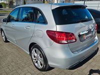 Gebraucht Mercedes B180 109 PS (80 kW) 2016 Polarsilber  metalliclack Van / Kleinbus