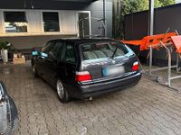Gebraucht BMW 318 116 PS (85 kW) 1999 Schwarz Kombi