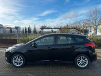 Gebraucht Ford Focus 125 PS (91 kW) 2018 Schwarz Limousine