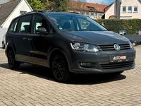 Second-hand VW Sharan 116 CP (85 kW) 2016 Gri Monovolum