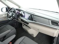 Gebraucht VW Multivan Life 150 PS (110 kW) 2024 Grau Van