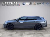 Gebraucht VW Passat R-line 150 PS (110 kW) 2025 Grau Kombi