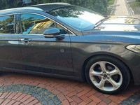 Gebraucht Ford Mondeo 179 PS (131 kW) 2015 Grau Kombi