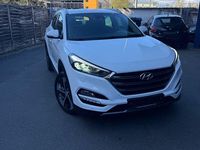 Gebraucht Hyundai Tucson Premium 185 PS (136 kW) 2016 Weiß SUV