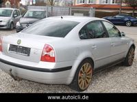 gebraucht VW Passat Lim. Comfortline Family * 19 Zoll *