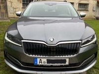 gebraucht Skoda Superb SuperbCombi 2.0 TDI 4x4 DSG Scout