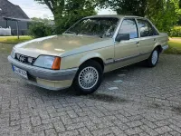 Gebraucht Opel Rekord S 100 PS (73 kW) 1983 Grau Limousine