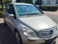 Gebraucht Mercedes B200 140 PS (102 kW) 2006 Silber Van / Kleinbus