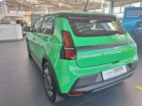 Usata Renault 5 E-Tech Evolution 89 kW (122 CV) 2025 Verde Berlina