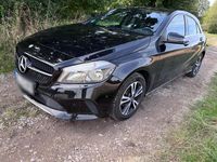 Gebraucht Mercedes A180 108 PS (79 kW) 2016 Schwarz Limousine