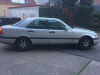Second-hand Mercedes 280 262 CP (192 kW) 1996 Argintiu Berlinǎ